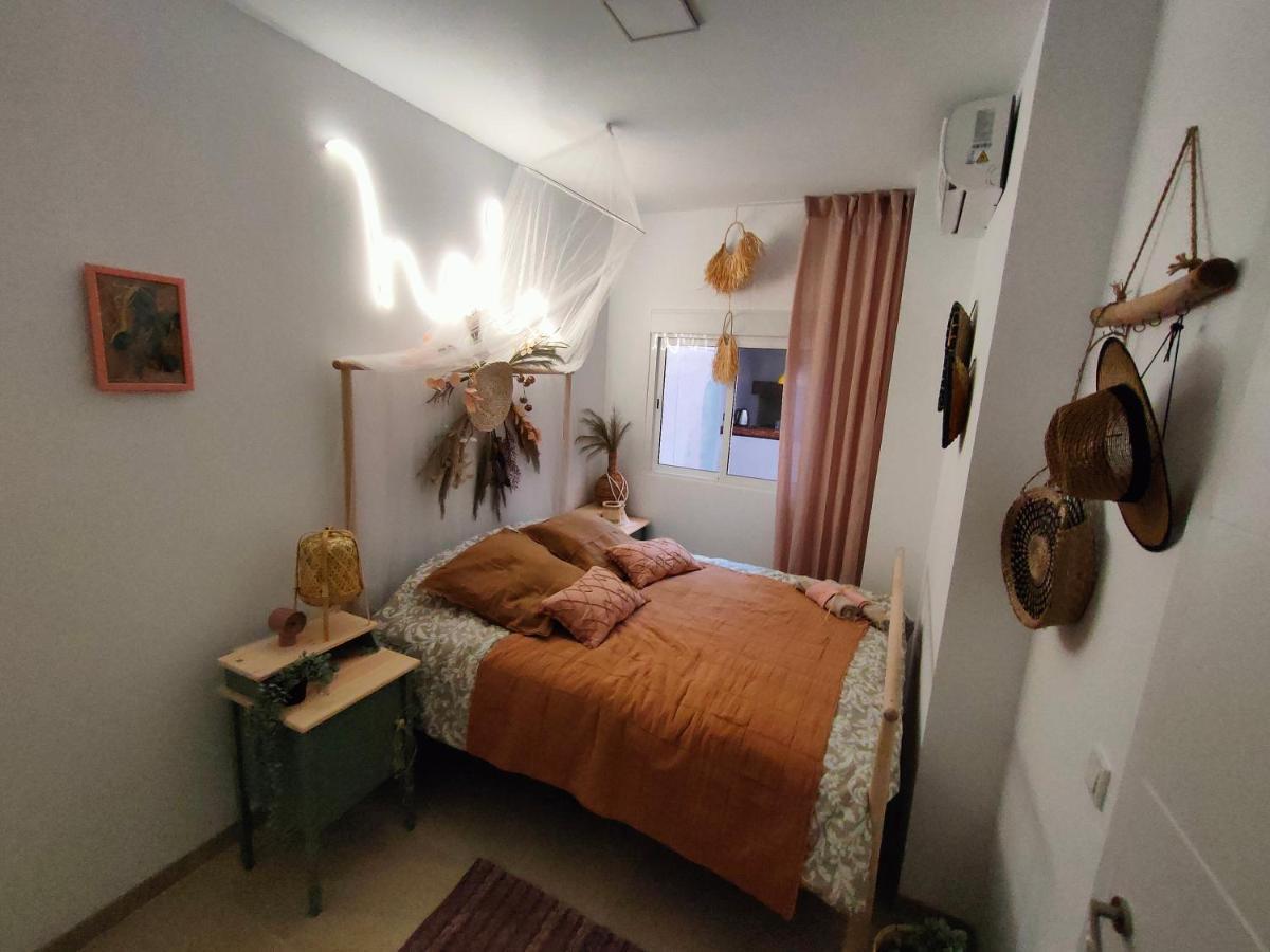 Hola Apartament Alicante Exterior photo